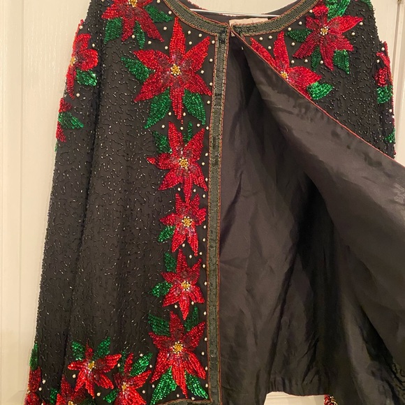 Festive Black Cardigan with Red and Green Floral Design - Picture 3 of 4
